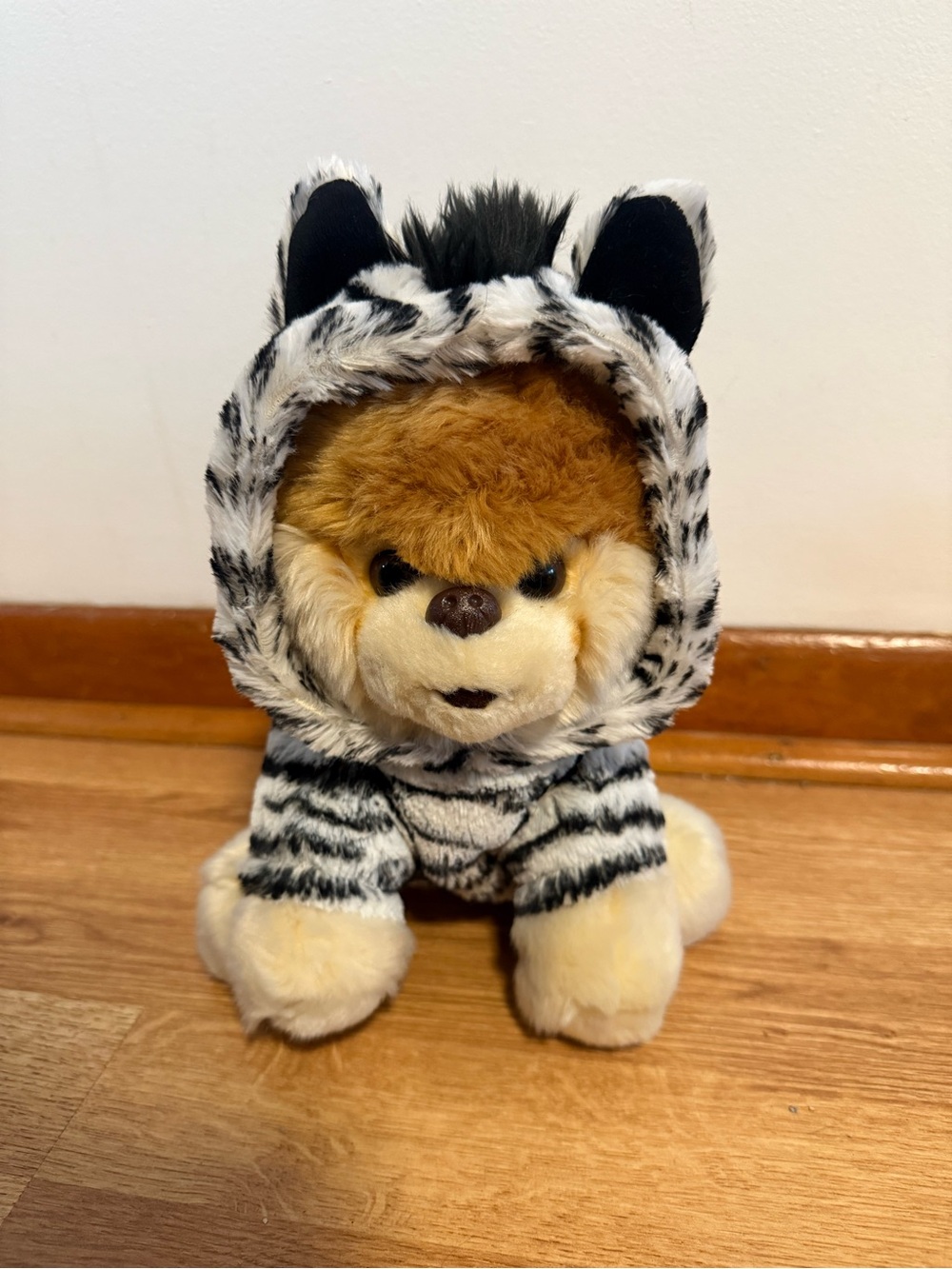 GUND World’s Cutest Dog Boo Zebra Outfit Plush Stuffed Animal 9” Pomeranian